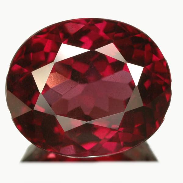 Natural Red Garnet Gemstone 5-6 Carats Oval
